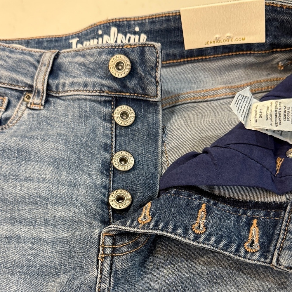 Sundays Women's Blue Cropped Jeans - Picture 4 of 6